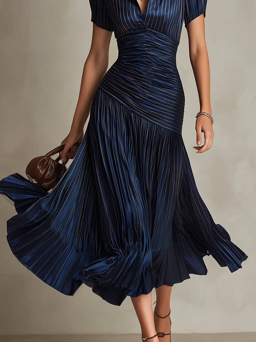 Adriana | Vestido midi satinado de rayas retro - RivenaModa