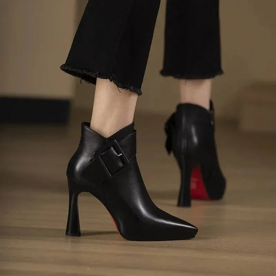 Aveline™ – Botines con Hebilla Elegante - RivenaModa