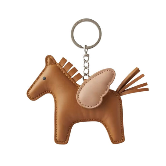 CHARM DE CABALLO ALADO EN PIEL - RIVENA MODA