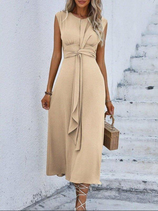 Eva | Vestido elegante sin mangas con cinturón ajustable - RivenaModa