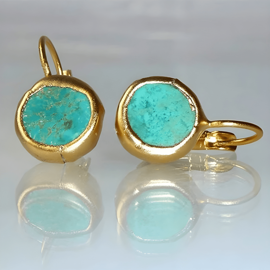 PENDIENTES DORADOS CON PIEDRAS TURQUESAS - RIVENA MODA