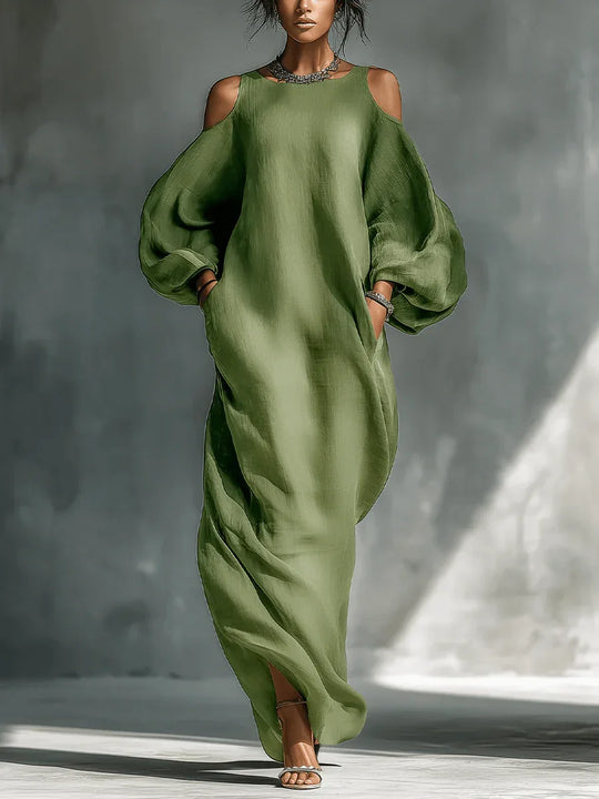 Selena | Vestido largo verde fluido con hombros descubiertos y mangas amplias - RivenaModa